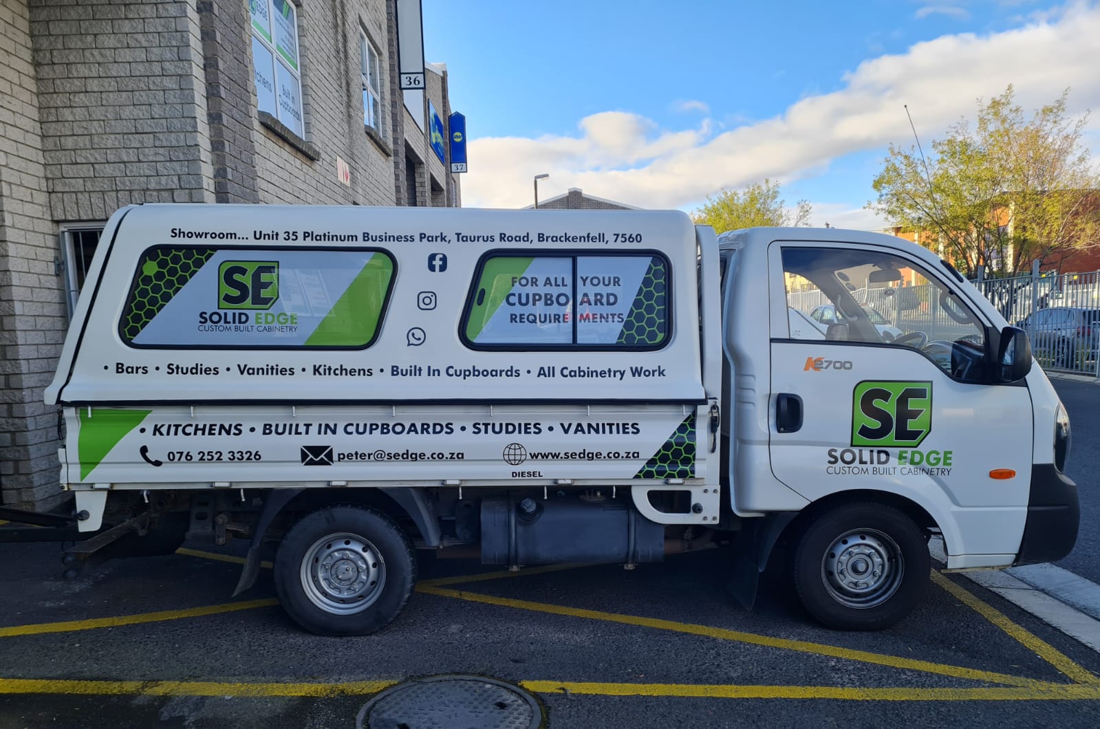 Solid Edge Cabinetry delivery and installation vehicle